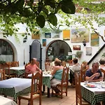 Hotel Restaurante Blanco Y Verde