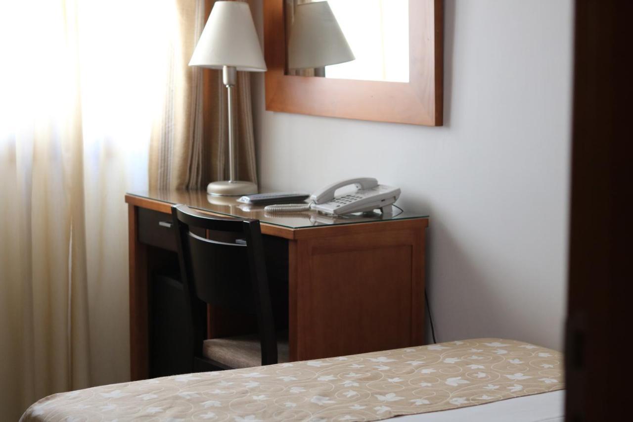 Hotel Restaurante Blanco Y