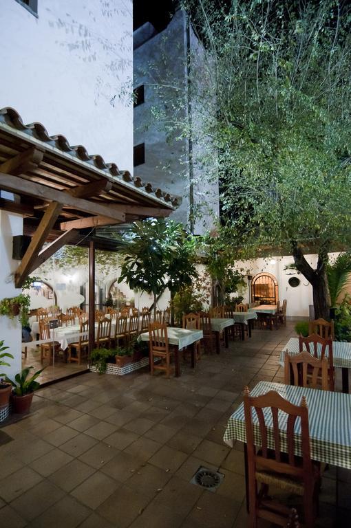 Hotel Restaurante Blanco Y 2*