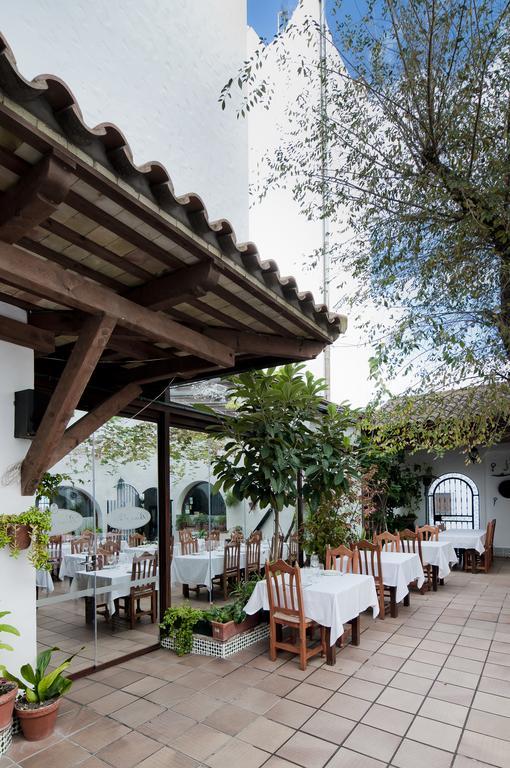Restaurante Blanco Y Hotel 2*