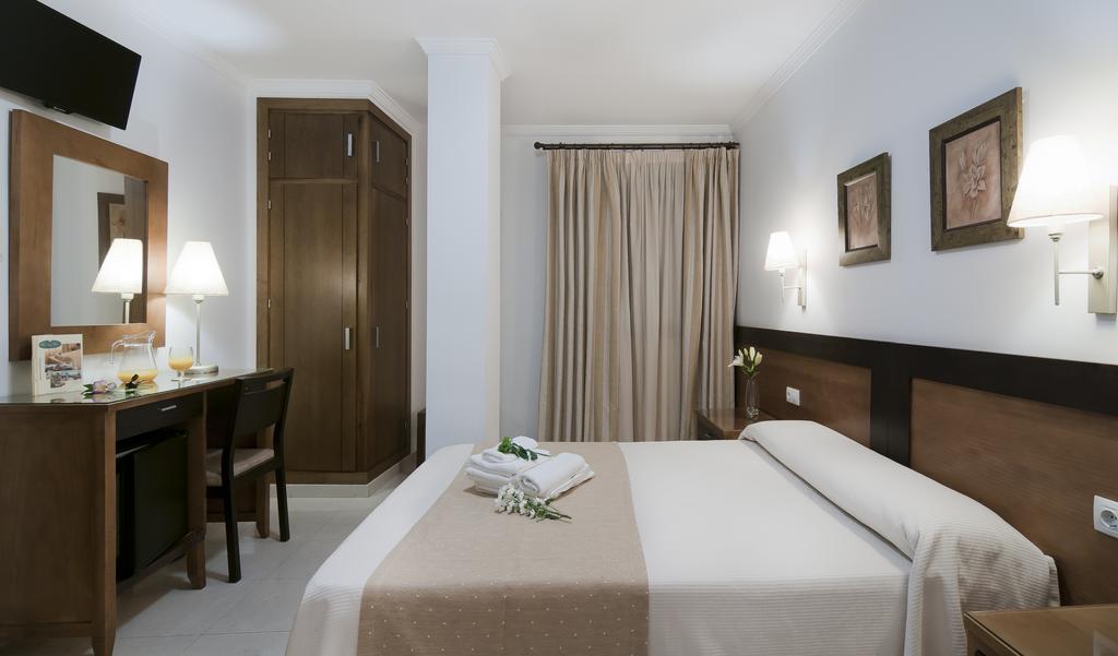 Hotel Restaurante Blanco Y